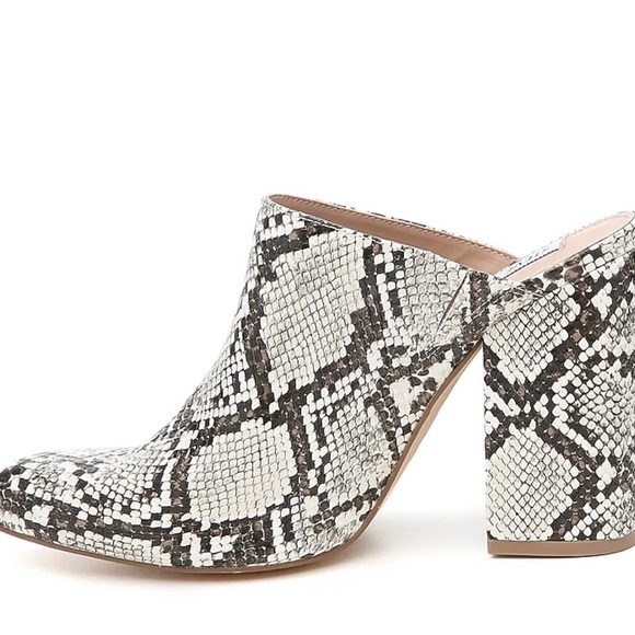 Steve Madden Snake Print Mules - Picture 2 of 4